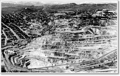Berkeley Pit Property of the Montana Historical Society Photograph Archives. Material may be protected by copyright law (Title 17 U.S. Code).